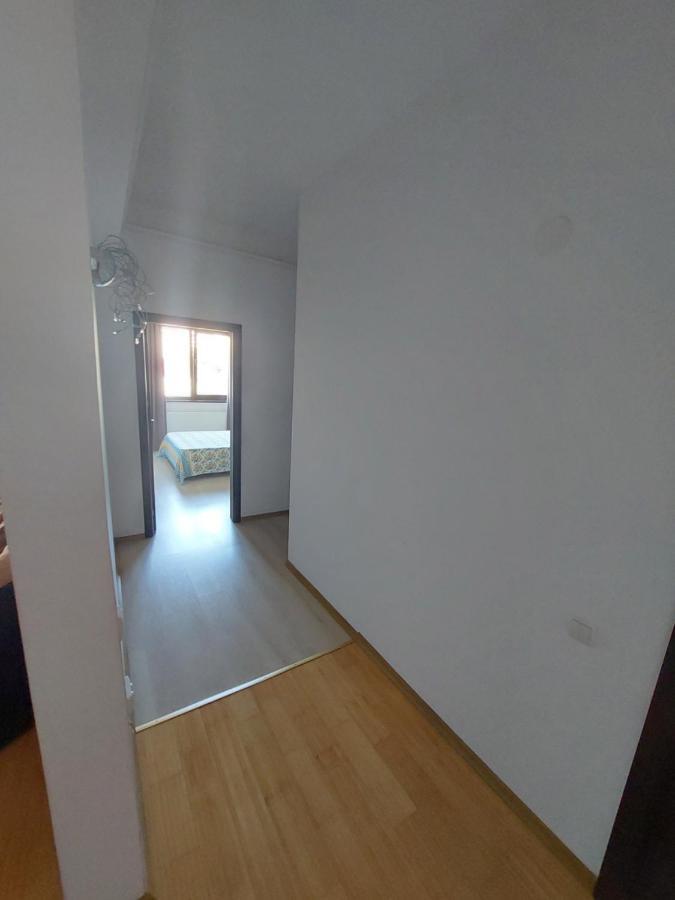 Roxana Apartament Râmnicu Vâlcea المظهر الخارجي الصورة